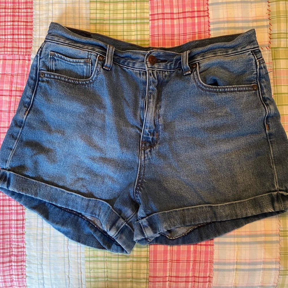 American eagle high waisted denim shorts size 10